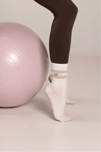 Chaussettes de sport ~ 1997